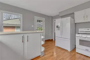 2893 Brodhead Rd, Hopewell Township, PA 15001 - Photo 14