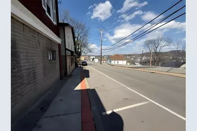 620 Carothers Ave, Carnegie, PA 15106 - Photo 2