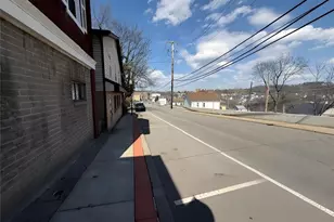 620 Carothers Ave, Carnegie, PA 15106 - Photo 2