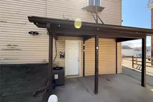 620 Carothers Ave, Carnegie, PA 15106 - Photo 4