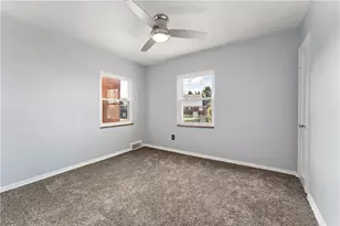 569 Loretto Rd, Pittsburgh, PA 15217 - Photo 16