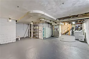 569 Loretto Rd, Pittsburgh, PA 15217 - Photo 20