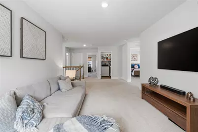 315 Stately Ct, Adams Township, PA 16059 - Photo 16