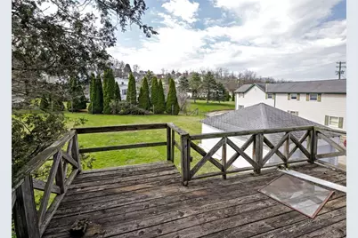 303 Agnew Rd, Jeannette, PA 15644 - Photo 22