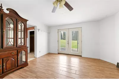 303 Agnew Rd, Jeannette, PA 15644 - Photo 6