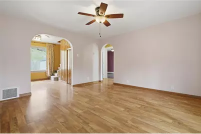 409 Victoria St, West Mifflin, PA 15122 - Photo 16