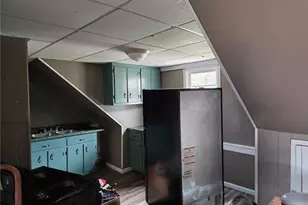 104 Forrest St, Petrolia, PA 16050 - Photo 16