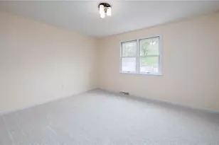 5542 Saddlebrook Dr, Bethel Park, PA 15102 - Photo 26