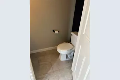 4 Hemingway St, Pittsburgh, PA 15213 - Photo 8