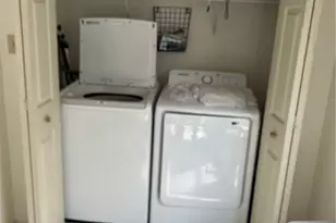 4 Hemingway St, Pittsburgh, PA 15213 - Photo 10