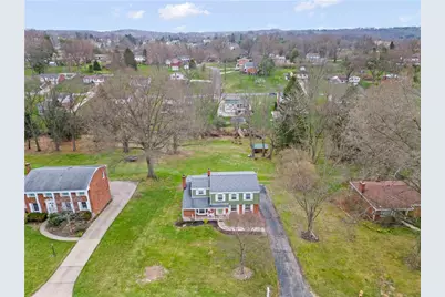 162 E Edgewood Dr, Peters Township, PA 15317 - Photo 4