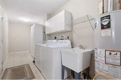 380 Allandale Dr, Bethel Park, PA 15102 - Photo 28