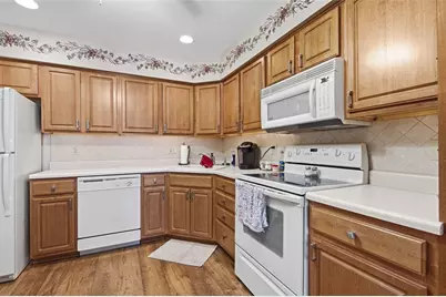 380 Allandale Dr, Bethel Park, PA 15102 - Photo 12