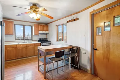 2725 Sumner St, Pittsburgh, PA 15203 - Photo 10