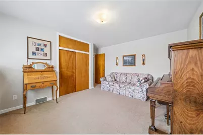 18 E Tacoma Avenue, Latrobe, PA 15650 - Photo 20