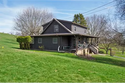 124 Harriet Dr, Lower Burrell, PA 15068 - Photo 2