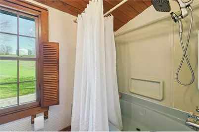 124 Harriet Dr, Lower Burrell, PA 15068 - Photo 22