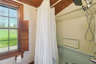 124 Harriet Dr, Lower Burrell, PA 15068 - Photo 22