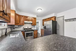 126 Jefferson Dr, Washington Township, PA 15613 - Photo 10