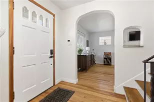 2902 Center St, Pittsburgh, PA 15205 - Photo 2