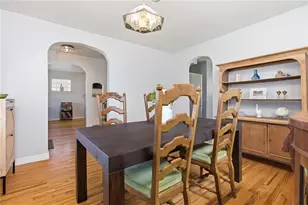 2902 Center St, Pittsburgh, PA 15205 - Photo 8