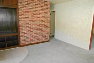 2870 N Meadow St, Harrison Township, PA 15065 - Photo 6