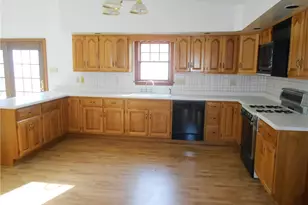 2870 N Meadow St, Harrison Township, PA 15065 - Photo 10