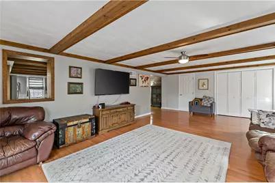 5318 Spring Valley Dr, Pittsburgh, PA 15236 - Photo 12