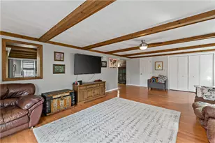 5318 Spring Valley Dr, Pittsburgh, PA 15236 - Photo 12