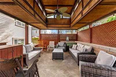 5318 Spring Valley Dr, Pittsburgh, PA 15236 - Photo 24