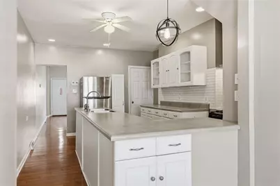 2334 Fox Way, Pittsburgh, PA 15203 - Photo 14