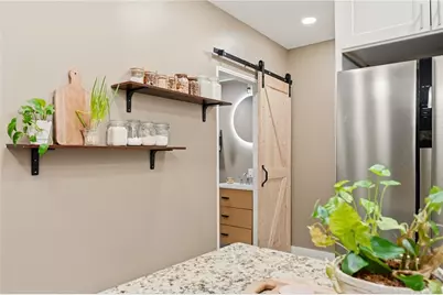 1629 Streets Run Road, Pittsburgh, PA 15236 - Photo 16