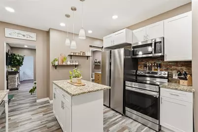 1629 Streets Run Road, Pittsburgh, PA 15236 - Photo 12