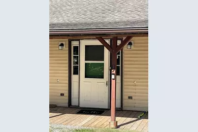 9 Gratz St, Hempfield Township, PA 15675 - Photo 4