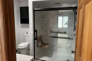 9 Gratz St, Hempfield Township, PA 15675 - Photo 6