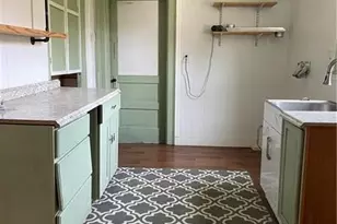 9 Gratz St, Hempfield Township, PA 15675 - Photo 16