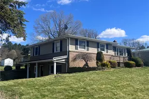 911 Richview Dr, Union Township, PA 16101 - Photo 2