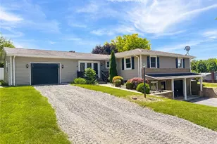 911 Richview Dr, Union Township, PA 16101 - Photo 2