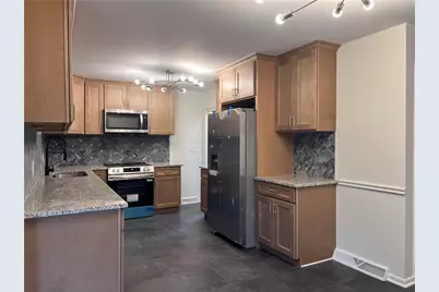 911 Richview Dr, Union Township, PA 16101 - Photo 6