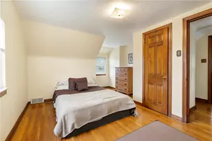 1425 Junior Dr, Pittsburgh, PA 15227 - Photo 14