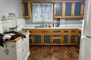 331 4th St, Freeport, PA 16229 - Photo 12