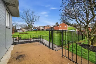 105 Columbia Dr, Canonsburg, PA 15317 - Photo 28