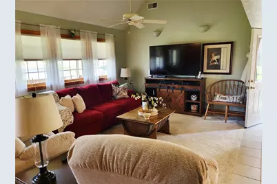 801 Rolling Hills Drive, Ruffs Dale, PA 15679 - Photo 8