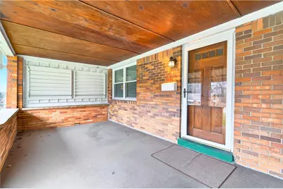 4632 Woodhill Dr, Munhall, PA 15120 - Photo 4