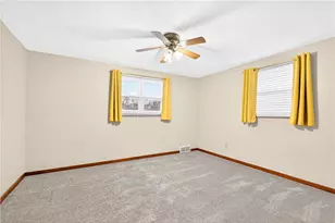 4632 Woodhill Dr, Munhall, PA 15120 - Photo 14