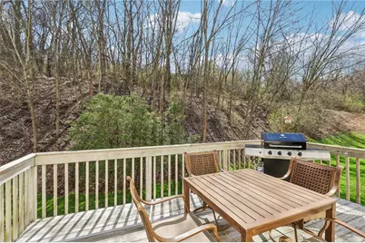 365 Cobblestone Cir, Robinson Twp, PA 15136 - Photo 34