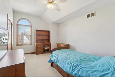 365 Cobblestone Cir, Robinson Twp, PA 15136 - Photo 30