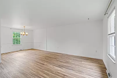 580 Meadowvale Dr, Cheswick, PA 15024 - Photo 2