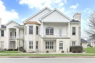 216 Adams Pointe Blvd, Adams Township, PA 16046 - Photo 1