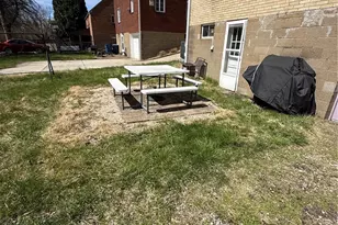 274 Pheasant Dr, Pittsburgh, PA 15235 - Photo 6